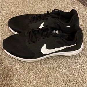 Men’s Nike downshifter 7